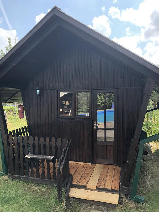 Camping Robinson Country Club Oradea Ngoại thất bức ảnh